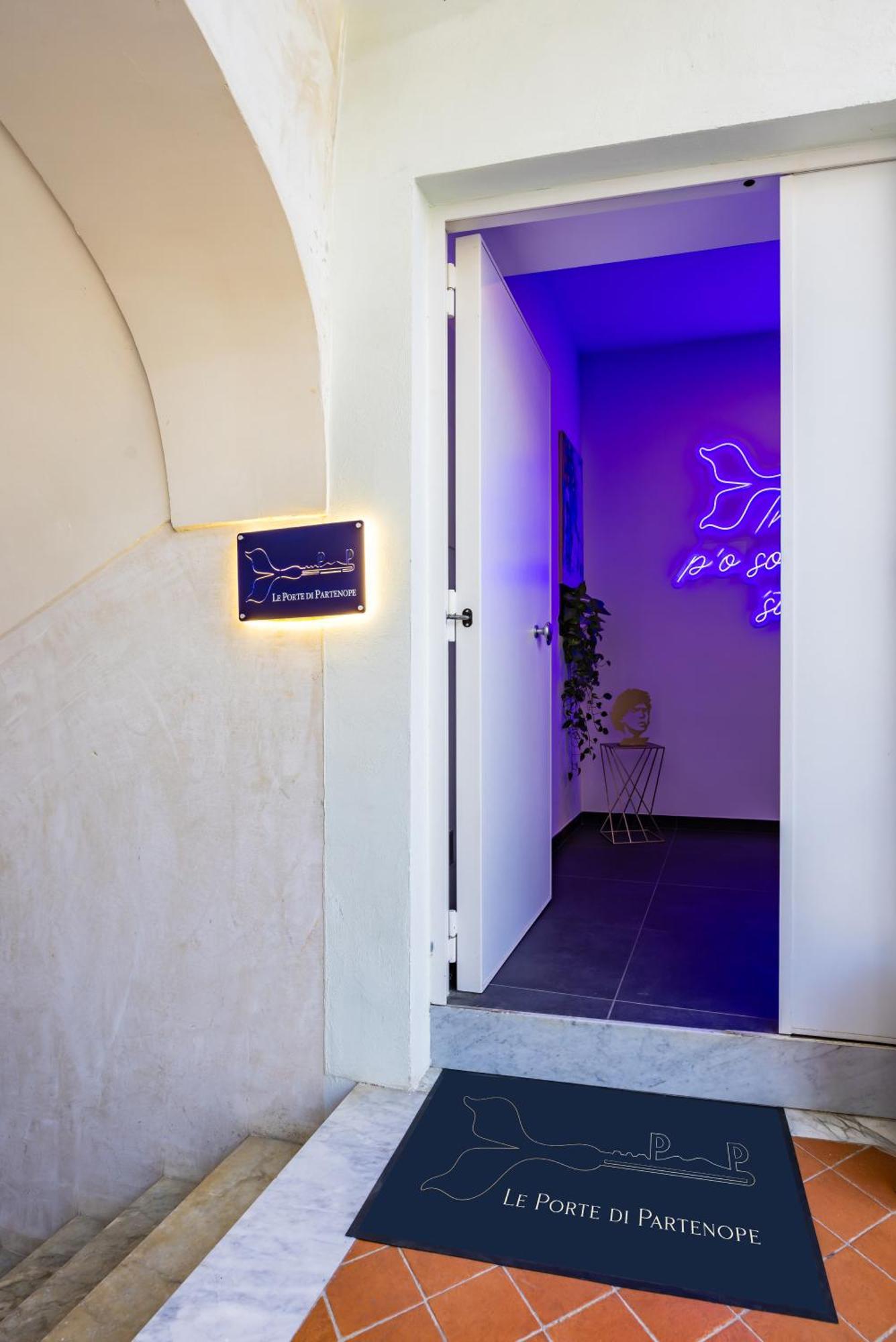 Le Porte Di Partenope Napels Buitenkant foto